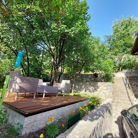 Holiday Home Milanovic 采蒂涅 外观 照片